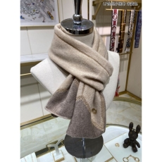 Loro Piana Scarf